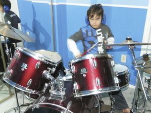 Drum lessons Trey Young